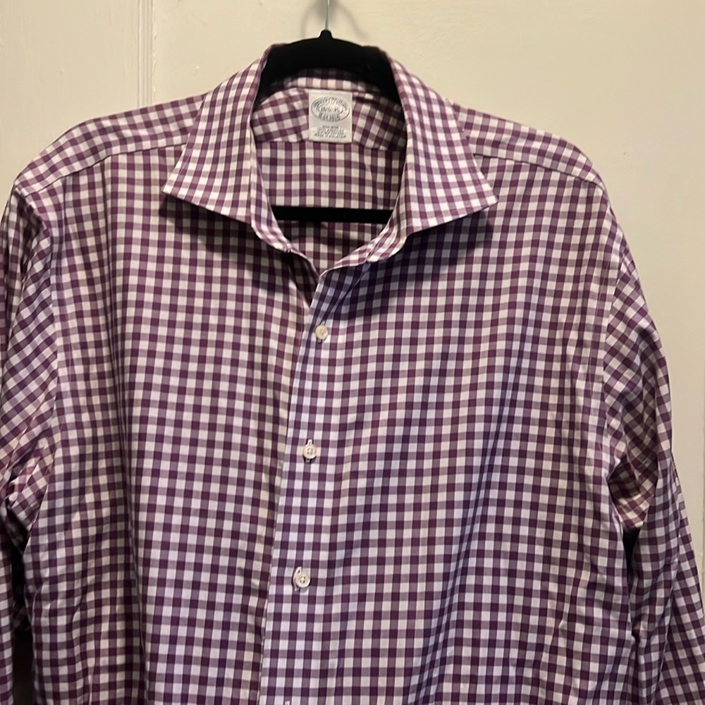 Mens dress shirt / long sleeve button down